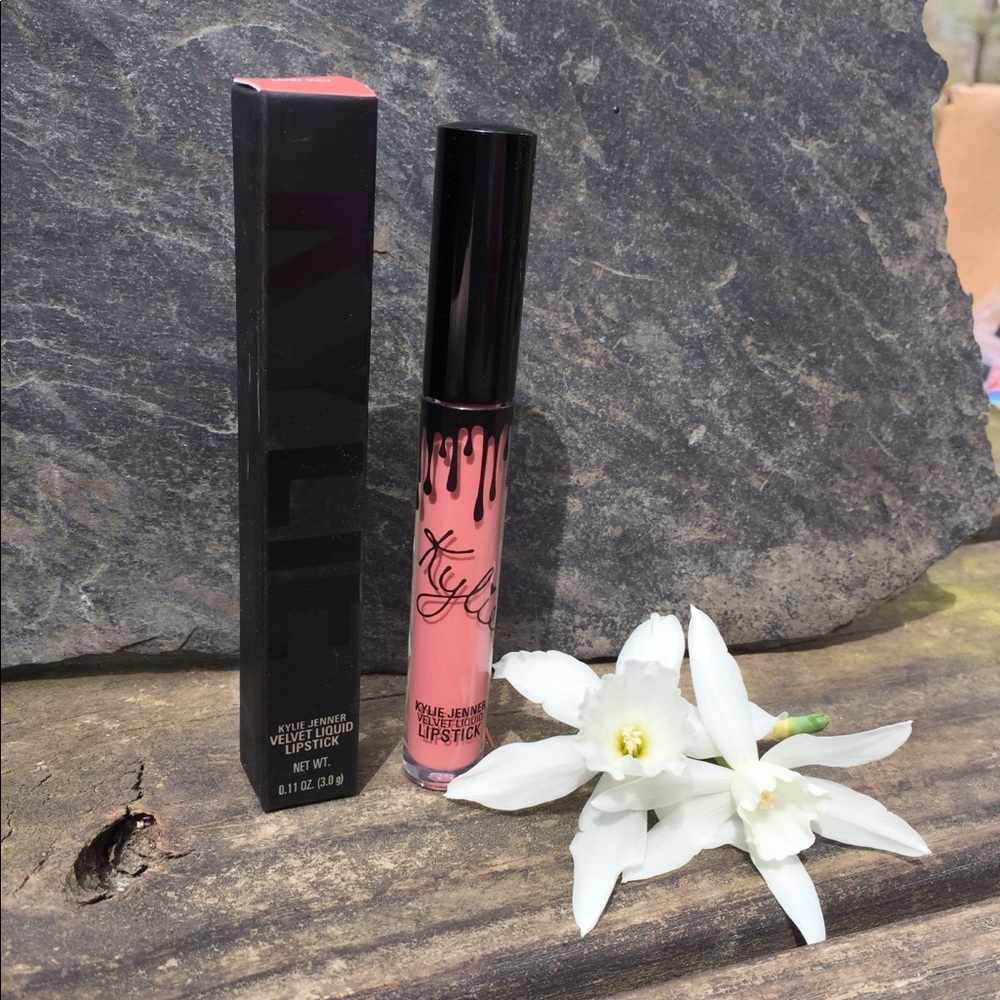 Kylie Cosmetics Liquid Velvet Matte Lipstick 💄